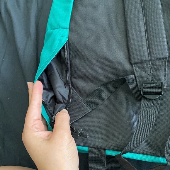 Back pack - Picture 5 of 7